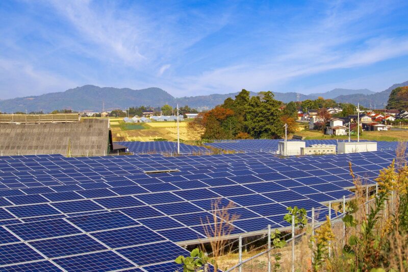 田舎の土地活用は太陽光発電で決まり？メリット・デメリットを解説します